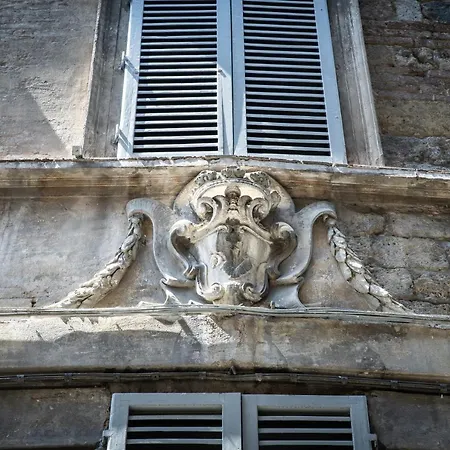 Governo Dei Nove 4*